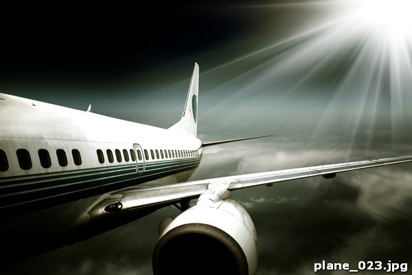 plane_023
